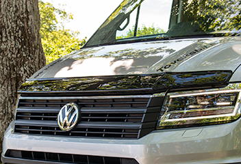 Bonnet guard & wind deflector