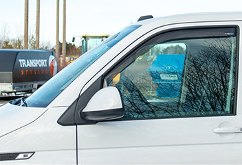 Side accessories