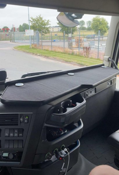 Delivery of truck tables