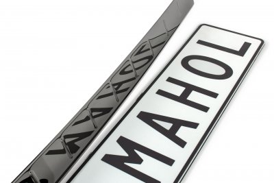 Example image: Rear guard for Volkswagen Transporter T7 2024- | Gun Metal Black High Gloss - Gloss Black