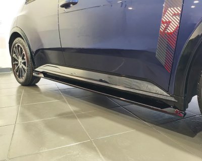 Side Skirts V1 for Renault 5 E-Tech from 2024- | Gloss Black styling