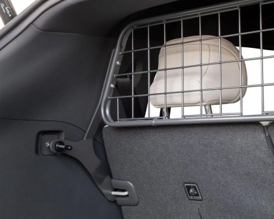 Dog guard for Kia EV3 from 2024-