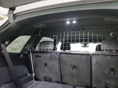 Dog guard Audi Q7 from 2015-