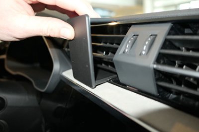 Mobile phone holder Audi Q3 from 2019 and newer