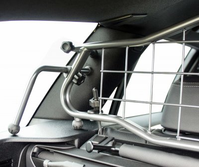 Dog Guard for BMW 5 Series Touring 2017-2024