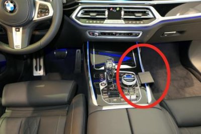 Mobile phone holder BMW X7 from 2019-2023
