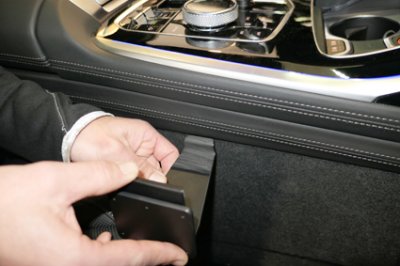 Mobile phone holder for BMW X6 from 2020-2023
