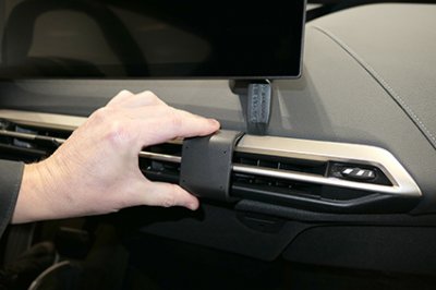 Mobile phone holder BMW iX 2022-