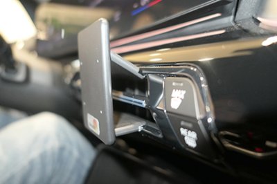 Mobile phone holder BMW X1 from model year 2023-