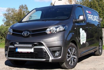 Extra light bracket incl. LED light bar Citroën Jumpy 2016-