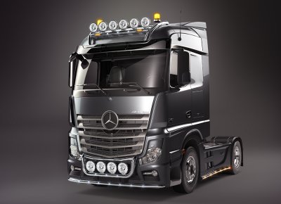 Stainless steel bull bar for Mercedes Actros / Arocs