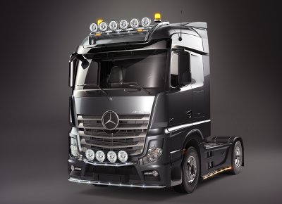 Stainless steel bull bar for Mercedes Actros / Arocs