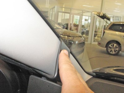 Mobile phone holder for Citroën C4 Cactus from 2014-