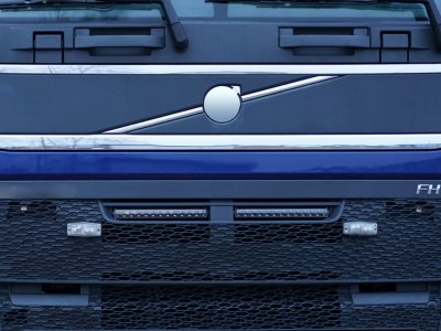 Recessed Viklight LED ramp in the front hatch for Volvo FH4 from 2013-