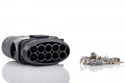 10-pin connector for headlamps etc.