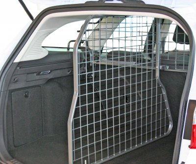 Dog guard and divider Ford Focus station wagon from 2011-2017