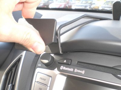 Mobile phone holder for Hyundai iX35 from 2010-2015