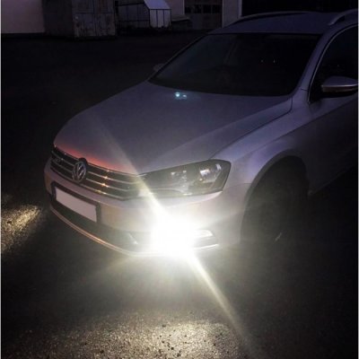 Diode lamp 12V 11xCREE 360° BA15s