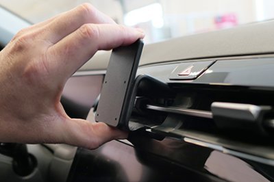 Mobile phone holder Hyundai Tucson from model year 2021-2024
