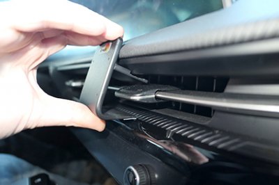 Mobile phone holder for Kia EV6 from 2021-