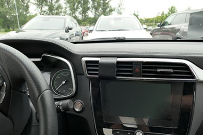Mobile phone holder for MG ZS EV from 2020-