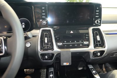 Mobile phone holder Kia Sorento 2021-2023