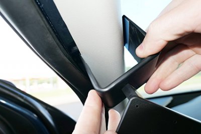 Mobile phone holder Kia Niro from 2023- onwards