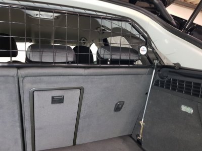 Dog guard Audi Q3 from 2012-2018