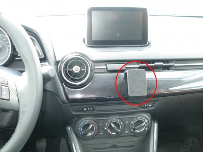 Mobile phone holder Mazda 2 from 2015-