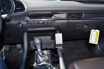 Mobile phone holder for Mazda 3 from 2019-