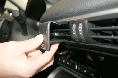 Mobile phone holder Mazda CX-60 from year 2022-
