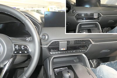 Mobile phone holder for Mazda CX-60 from 2022-