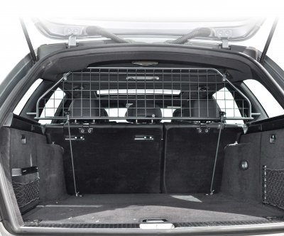 Dog guard Mercedes C class station wagon from 2007-2014