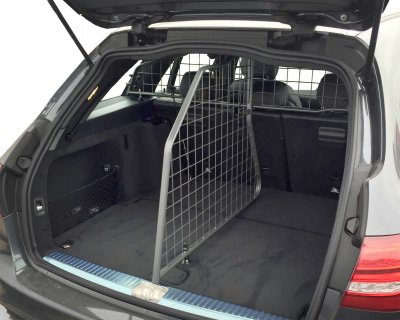 Dog guard and divider Mercedes C class Kombi from 2015-2021
