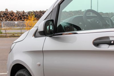 Stainless steel glazing beads for Mercedes Vito/V-Class from 2014-