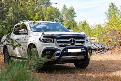 Bonnet guard X-Class from 2017-