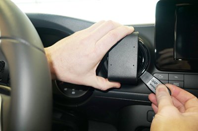 Mobile phone holder Mercedes T class from model year 2022-