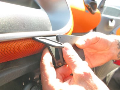 Mobile phone holder Smart Forfour from model year 2014-