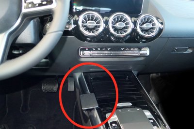 Mobile phone holder Mercedes B class 2018-