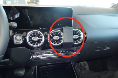 Mobile phone holder Mercedes B class from 2018- onwards
