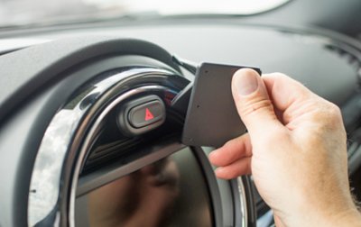 Mobile phone holder Mini Clubman from model year 2015-