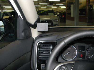 Mobile phone holder Mitsubishi Outlander from 2013-2020