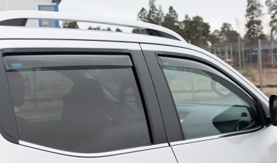 Wind deflector Renault Alaskan from 2017-2019