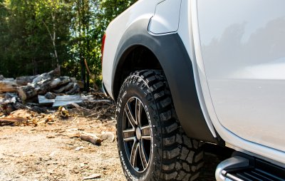Fender flares Alaskan (Renault) 2017-