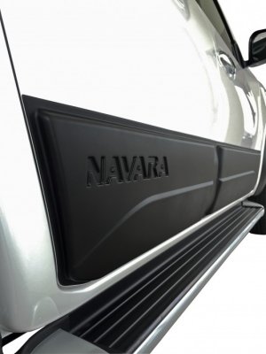 Body Cladding Safari for Nissan Navara from 2015-