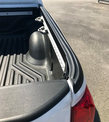 ABS plastic flange edge protection for Nissan Navara NP300 from 2015-