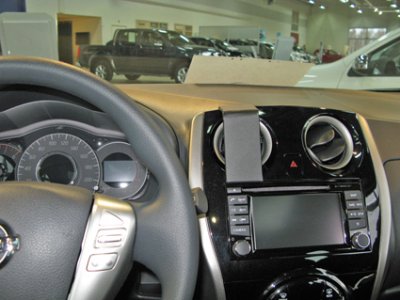 Mobile phone holder Nissan Note from 2013-