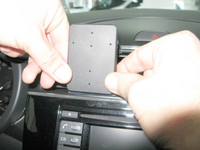 Mobile phone holder Nissan Pulsar from 2014- and onwards