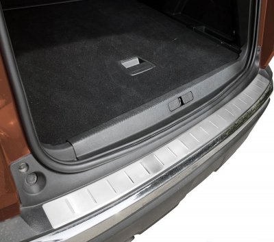 Rear guard Peugeot 3008 from 2016-2024