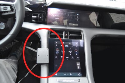 Mobile phone holder Porsche Taycan from 2020-